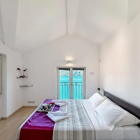 בית נופש Panoramica מנאג'יו